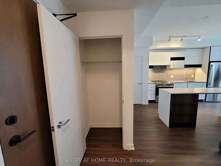 4065 Confederation Pkwy #1911 — Photo 13