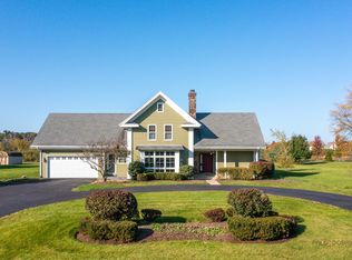 935 Sunrise Rd, Libertyville, IL 60048