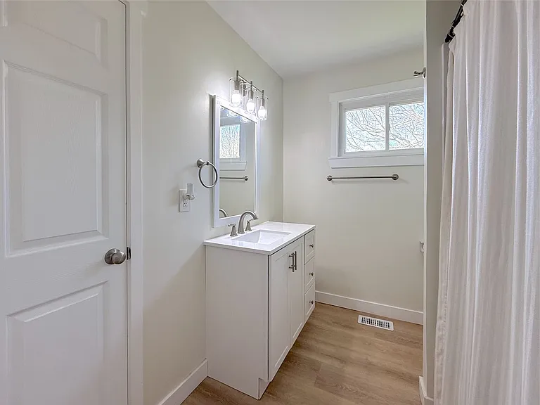 3385 S Duncan Rd — Photo 10