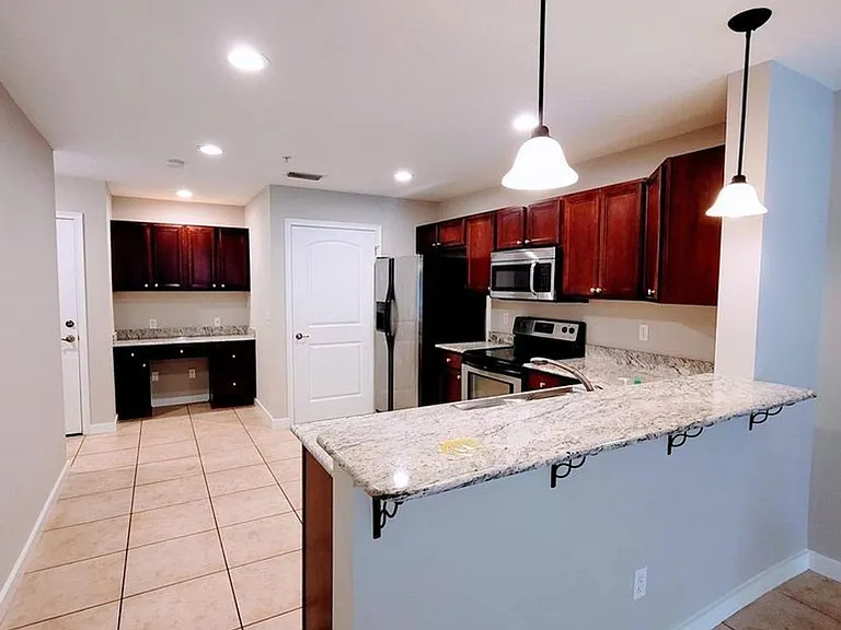 108 Hawkins Rd #C — Photo 4