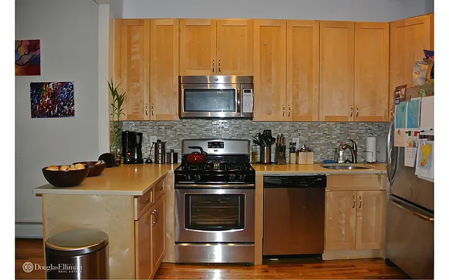 Rented by Douglas Elliman | media 31