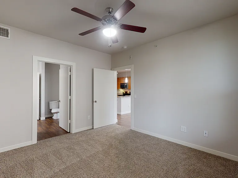 The District At Cypress Waters - Parson's Green — Photo 380