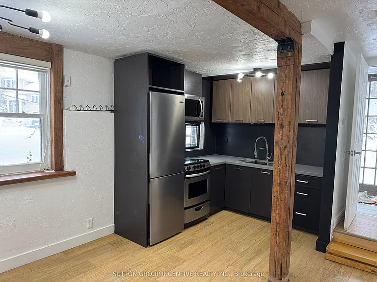 233 Ellerslie Ave #2 — Photo 9