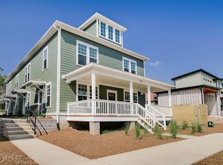 743 S Washington Ave #2, Fayetteville, AR 72701