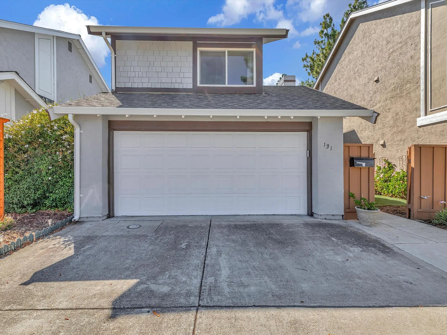 131 Carson Ct — Photo 4