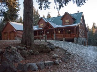 325 Elliot Bay Rd, Sagle, ID 83860