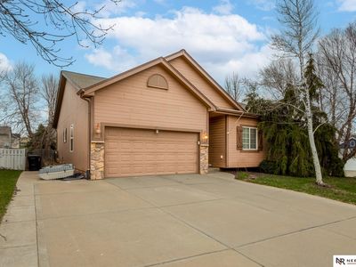18706 Drexel St, Omaha, NE, 68135