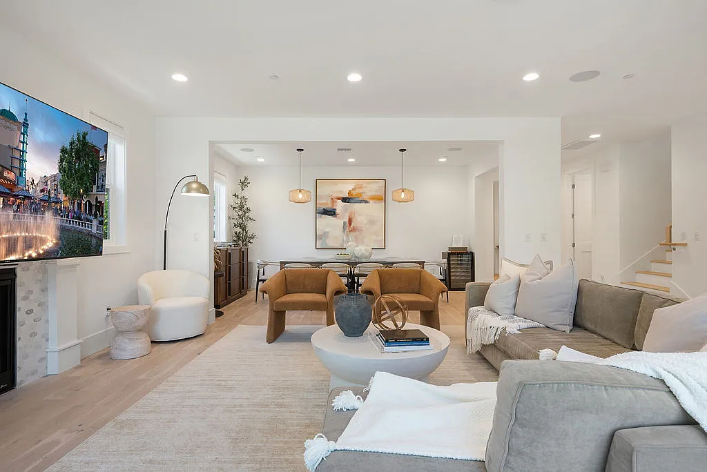 4 bed, 3108 sqft, $25,000 — Photo 3