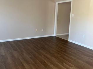 1909 Tyler St #B, Conway, AR 72032