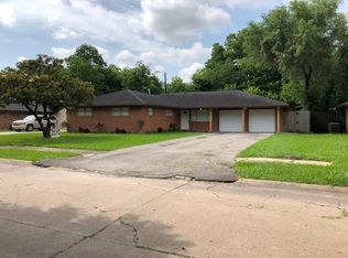 1311 Gulf St, Pasadena, TX 77502