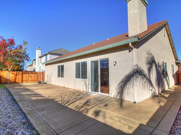 3rd image of 10220 Jenny Lynn Way