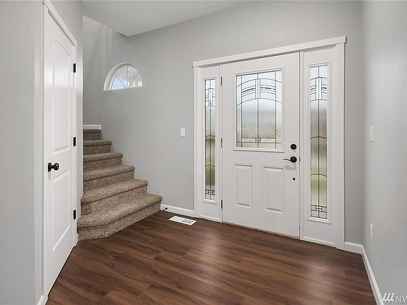 3rd image of 531 S 61st St