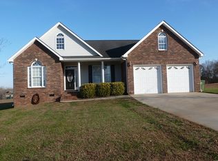 128 Brookview Dr, Shelby, NC 28152