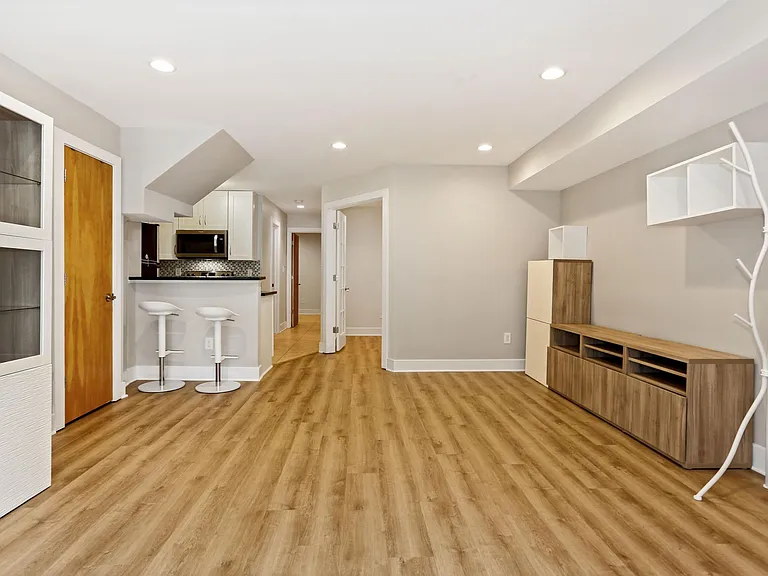 Living room/new floor