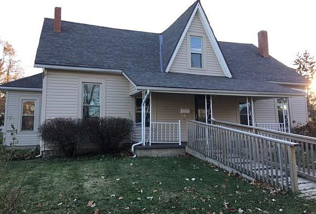 1st image of 129 Arnold Ave