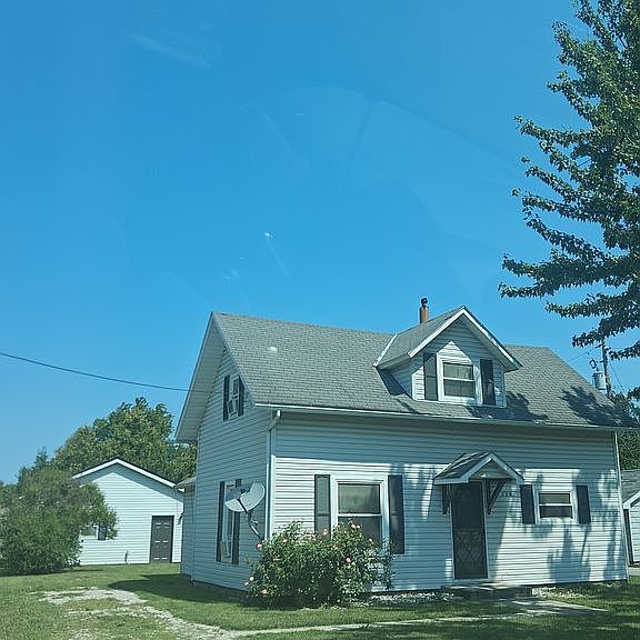 Listing photo