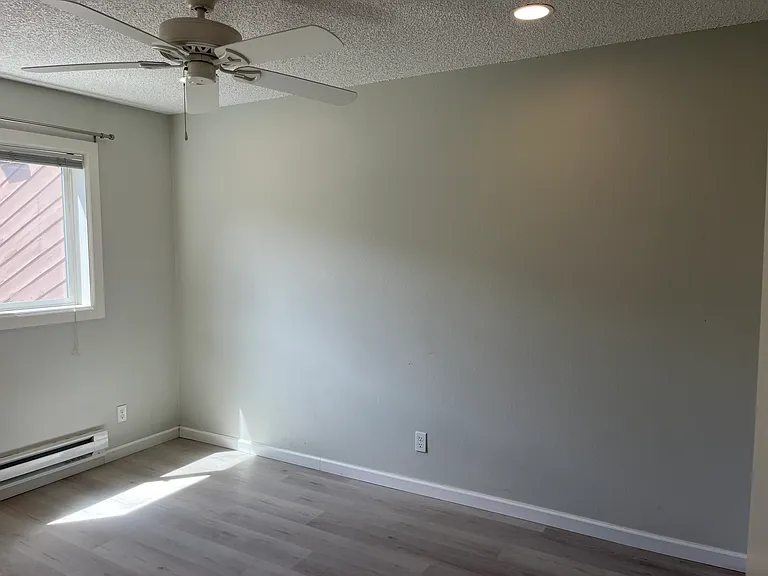 Master bedroom note ceiling fans in each room and recessed can lighting