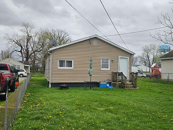 2nd image of 512 5th St