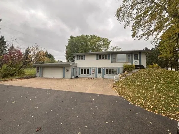 7668 Military Rd, Woodbury, MN 55129