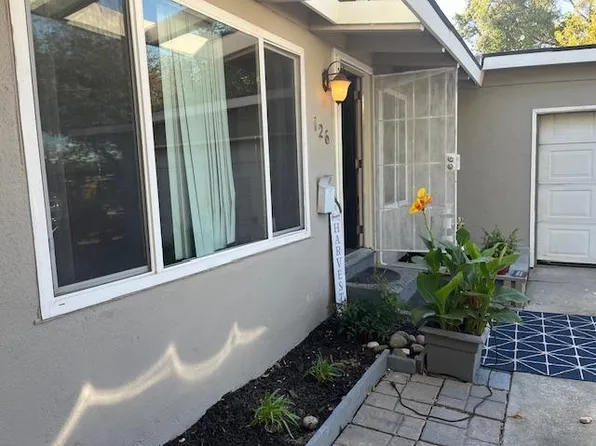 126 W 23rd St, Tracy, CA 95376