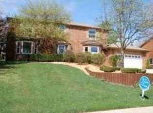 2342 Valleyview Dr, Troy, MI 48098