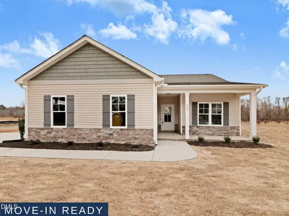 401 Creeks Edge Dr, Pikeville, NC 27863