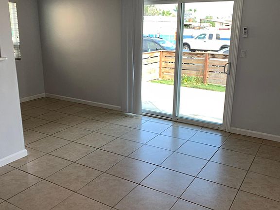 4th image of 978 Tourmaline St #978