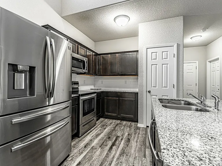 6605 SW Warrington Rd — Photo 5