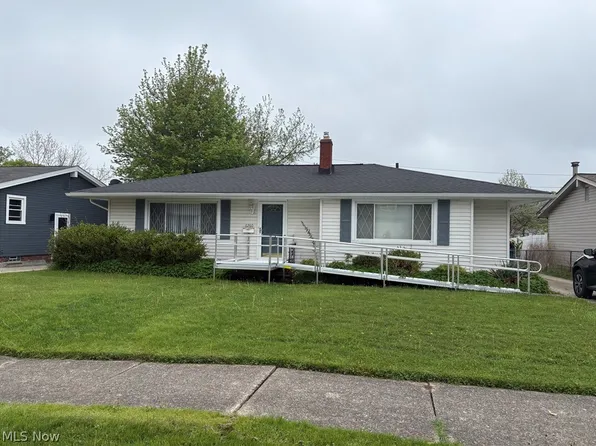 6260 Alderwood Rd, Parma Heights, OH 44130