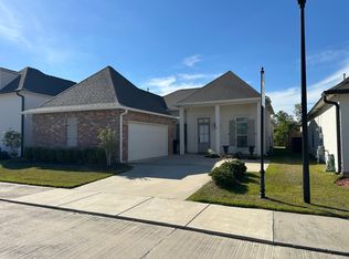 522 Heron Point Dr, Baton Rouge, LA 70810