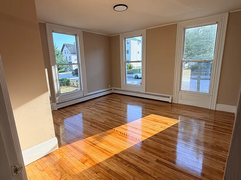 91 Ash St #1 — Photo 2