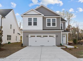 117 S Wild Indigo Pl, Hampstead, NC 28443