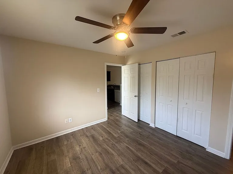 1656 Eagles Pl #H201 — Photo 3