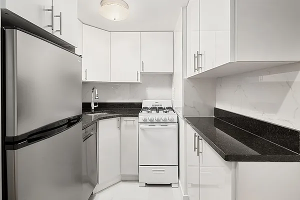 Rented by Compass | media 5