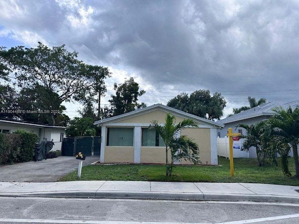 1st image of 2898 NW 6th Ct