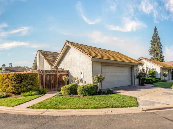 1229 W Bullard Ave APT 104, Fresno, CA 93711
