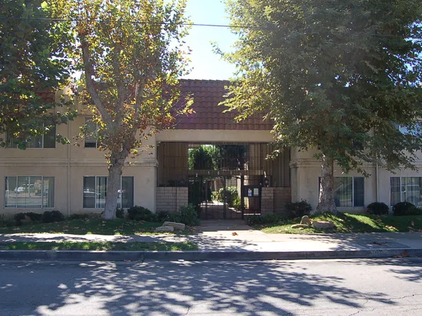 21000 Parthenia St Unit 14, Canoga Park, CA 91304