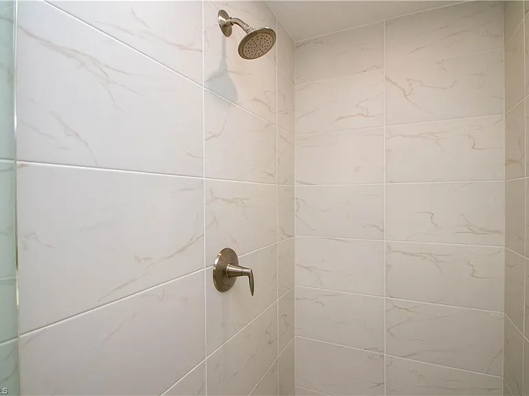 268 Indies Dr E #102 — Photo 25