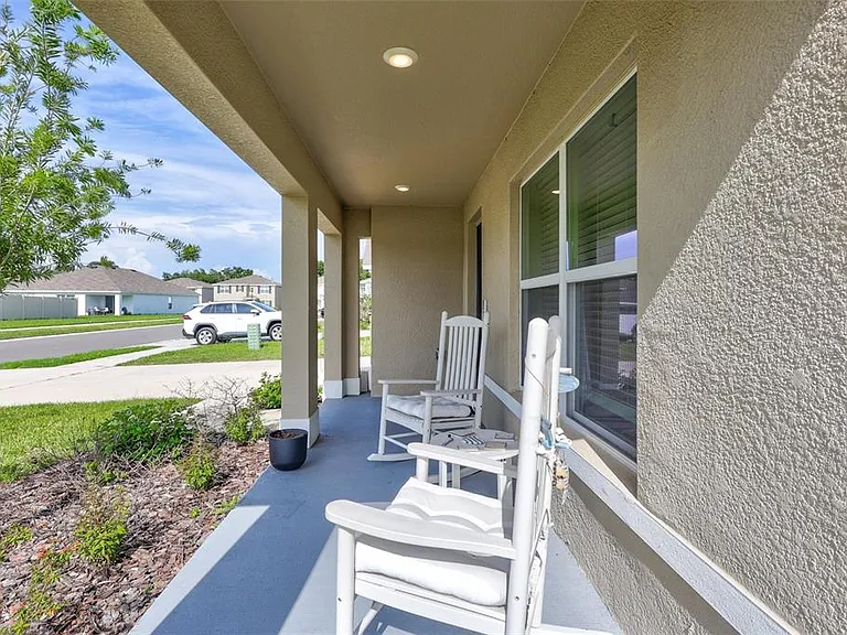 7601 Rosewood Garden Loop — Photo 2