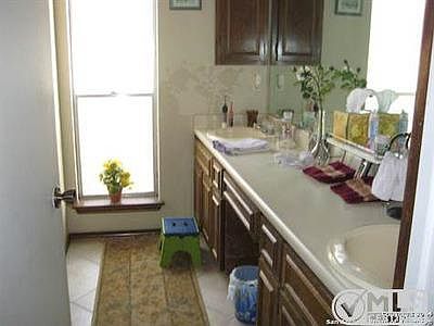 5th image of 2719 Bramblebush Dr
