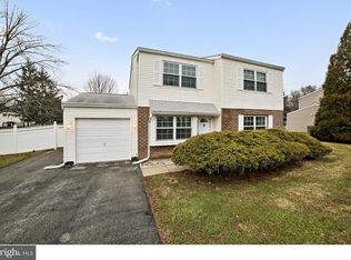 4137 Joshua Rd, Lafayette Hill, PA 19444