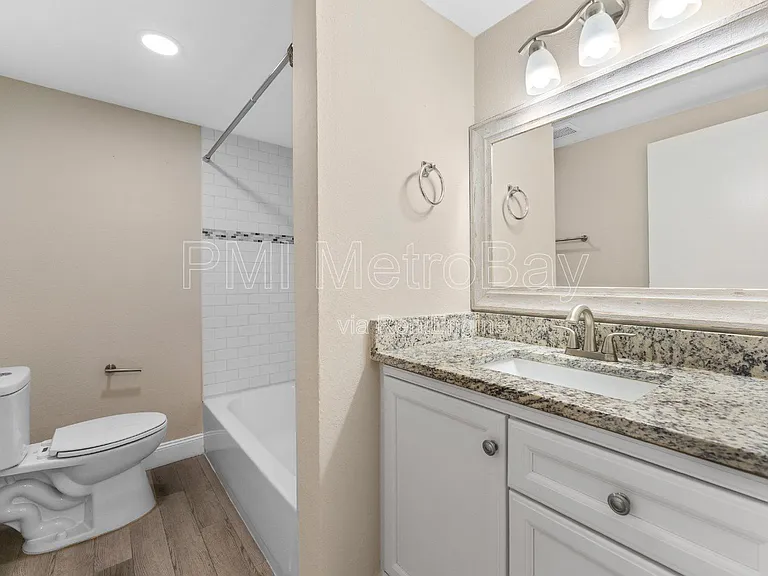 6121 N Falkenburg Rd — Photo 6