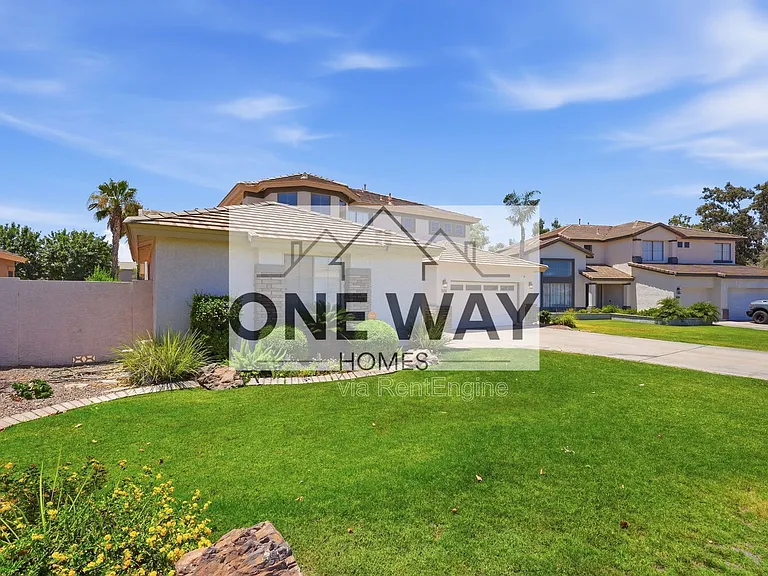 4053 E Loma Vista St — Photo 2