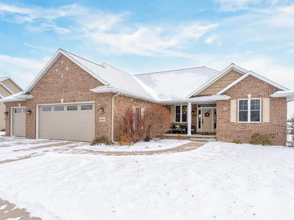 6600 N Kurey Dr, Appleton, WI 54913