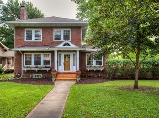 1401 44th St, Des Moines, IA 50311