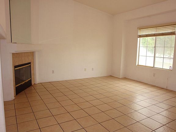 5th image of 45497 King Palm Dr