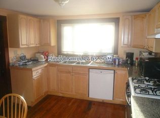 10 Stockwell St #A2, Boston, MA 02120