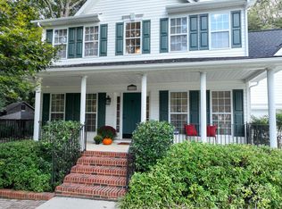 2128 Candlelight Woods Dr, Matthews, NC 28105