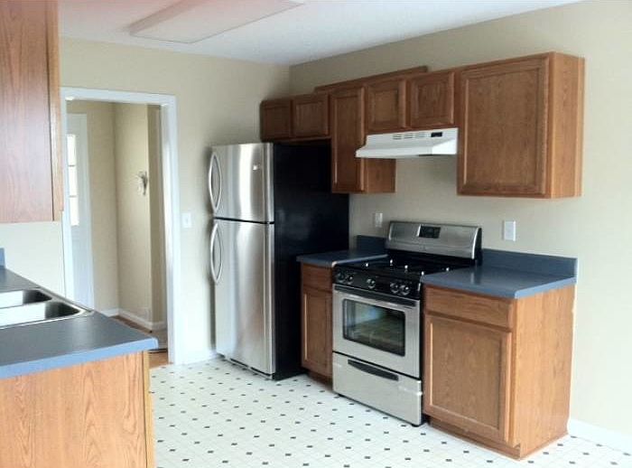 2nd image of 158 Orchard Crest Cir