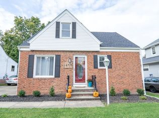 1400 Belrose Rd, Mayfield Heights, OH 44124